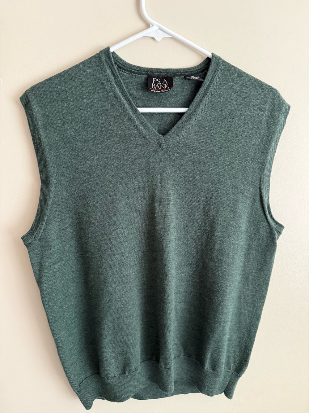 Jos. A. Bank Men’s Medium Merino Wool Sweater Vest Green V-Neck Preppy Knit